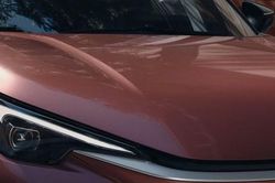 Lộ diện mẫu xe gầm cao cỡ nhỏ của Lexus