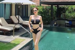 Bảo Thy khoe dáng hậu sinh nở, diện bikini nóng bỏng khiến dân tình điêu đứng