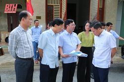Phó Chủ tịch UBND tỉnh Đầu Thanh Tùng kiểm tra tiến độ thực hiện giải ngân vốn đầu tư công các dự án thuộc lĩnh vực văn hóa, y tế, xã hội