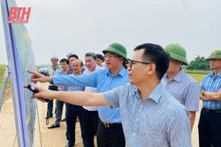 Phó Chủ tịch UBND tỉnh Mai Xuân Liêm kiểm tra tiến độ thi công, giải ngân vốn đầu tư công các dự án