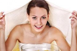 Cách xông hơi thanh lọc da mặt mùa hè