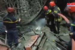Sập giàn giáo công trình khiến 5 người thương vong