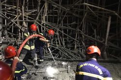 Sập giàn giáo công trình tại Đà Nẵng, 2 người chết, 3 người bị thương
