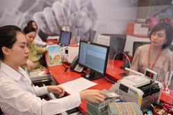 Hạ lãi suất, giảm thuế, phí là chính sách đi đầu