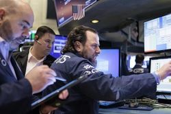 Thị trường chứng khoán thế giới ngày 25/5: S&P 500 và Nasdaq nhảy vọt khi Nvidia thúc đẩy đà tăng cổ phiếu công nghệ