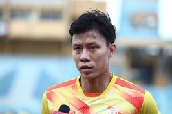 Trung vệ Quế Ngọc Hải: Chúng tôi đồng hành và chia sẻ khó khăn với nhà tài trợ