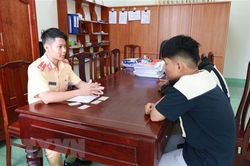 Xử lý nghiêm học sinh đi xe máy 'bốc đầu' khoe lên mạng xã hội