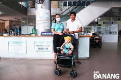 Hạnh phúc từ chương trình 'Xe đẩy yêu thương'