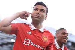 Tin nóng bóng đá sáng 26/5: MU chính thức giành vé Champions League, Oscar muốn trở lại Chelsea