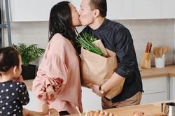 Giúp con hiểu đúng về tình yêu