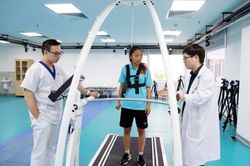 Tuyển nữ Việt Nam kiểm tra toàn diện sức khỏe theo bộ tiêu chuẩn FIFA