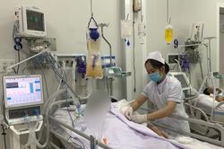 Vụ ngộ độc botulinum: Tiếp tục mở rộng điều tra, truy tìm các mối liên quan