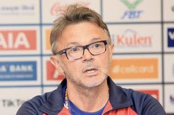 Tuyển Việt Nam: HLV Philippe Troussier thiếu gì?