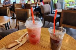 Phụ nữ ơi, khi mệt mỏi hãy cứ nghỉ ngơi, đi chơi