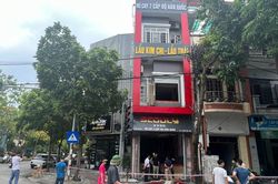 Nổ bình ga ở nhà hàng mỳ cay Hàn Quốc, 2 người bị thương
