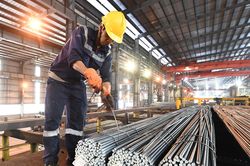Giá thép giảm lần thứ 7 liên tiếp