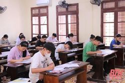 Tỷ lệ thí sinh tham dự thi các môn chuyên vào lớp 10 Trường THPT Chuyên Lam Sơn đạt 99,49%