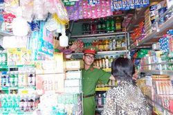 Cảnh báo cháy nổ trong khu dân cư, chợ