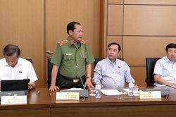 Tăng tuổi nghỉ hưu đối với sĩ quan CAND có nhiều điểm lợi