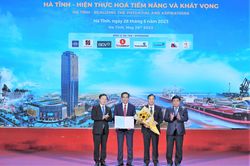 Doanh nghiệp ghi nhớ đầu tư hơn 200.000 tỷ đồng vào Hà Tĩnh