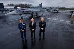 Kịch bản JAS-39 Gripen tới điểm nóng