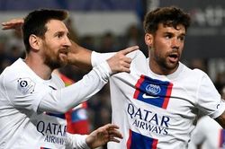 Messi vượt mặt Ronaldo lập kỷ lục trong ngày PSG lập kỷ lục