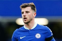 Chelsea hét giá cao Mason Mount, MU phản ứng gắt