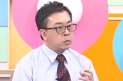Người đàn ông mắc bệnh lạ, cứ mơ là đấm vợ thâm tím mặt mày