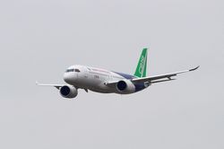 Máy bay C919 do Trung Quốc chế tạo có chuyến bay thương mại đầu tiên
