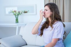 Cách kiểm soát bệnh hen suyễn vào mùa hè