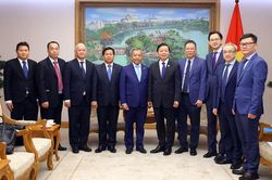 Phó Thủ tướng Trần Hồng Hà tiếp Bộ trưởng Bộ Công nghệ và Truyền thông Lào