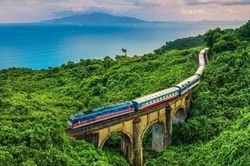 Lonely Planet: Việt Nam lọt top 9 hành trình du lịch bằng tàu ngoạn mục nhất thế giới