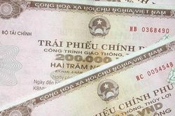 Tăng vay nợ qua kênh trái phiếu chính phủ