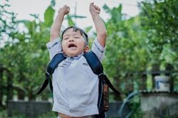 10 bí quyết 'nhỏ mà có võ' để con trưởng thành trí tuệ và hạnh phúc
