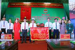 Đan Phượng: Ông Thiều Văn Son tiếp tục giữ chức Chủ tịch Hội Nông dân huyện khóa XI
