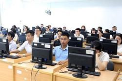 Xử 'mạnh tay' thí sinh sử dụng điện thoại di động trong phòng thi kiểm định chất lượng đầu vào công chức