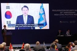 Tổng thống Hàn Quốc nhắc tên Triều Tiên giữa cuộc họp về vũ khí 'nóng', Hàn-Nhật tham vấn