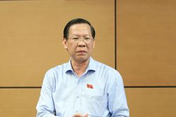 Ông Phan Văn Mãi thông báo tin vui: TP.HCM tăng trưởng 5,87% trong quý 2