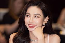 HOT: Hoa hậu Thùy Tiên thắng kiện vụ bị đòi nợ