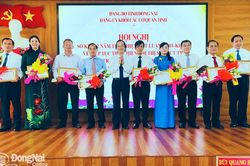 Học tập và làm theo Bác để trách nhiệm hơn với công việc