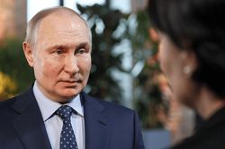 Ông Putin: Cuộc tấn công của Kiev vào tòa nhà dân cư Nga là khủng bố