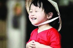Giữ nụ cười luôn nở trên môi trẻ thơ