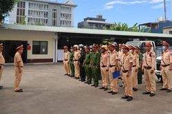 Thành lập nhiều tổ chuyên đề xử lý vi phạm trật tự an toàn giao thông