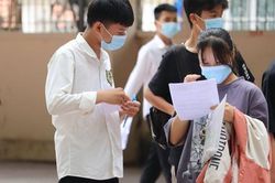 Hơn 6.000 thí sinh bước vào kỳ thi giành suất vào lớp 10 chuyên tại Hà Nội
