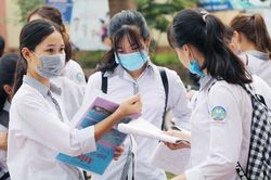 Cần xem xét, đánh giá khoa học khi đưa môn văn vào tuyển sinh ngành y