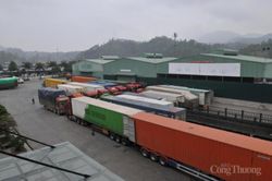 Tái diễn ùn tắc tại cửa khẩu Hữu Nghị, Bộ Công Thương triển khai loạt giải pháp 'nóng'