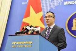 Việt Nam theo sát mọi diễn biến của tàu Hướng Dương Hồng 10 của Trung Quốc trên Biển Đông