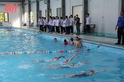 Nga Sơn: Khai mạc hè, Ngày Olympic trẻ em và phát động toàn dân tập luyện môn bơi phòng, chống đuối nước