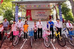 Châu Phú phát động Sinh hoạt hè và Tháng hành động vì trẻ em