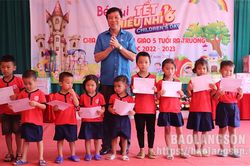 Các cấp công đoàn thiết thực chăm lo cho trẻ em